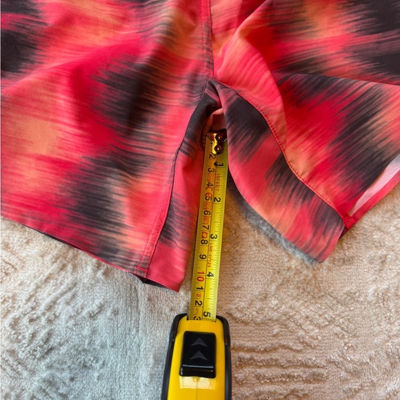 Janji Men’s AFO 5" Middle Short XL Red Black Ikat Print Running Training Trail - Picture 7 of 11